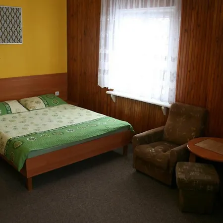 DOM TURYSTÓW - tanie pokoje w centrum Karpacza, bezpłatny parking, cicha okolica Kwatera prywatna Karpacz