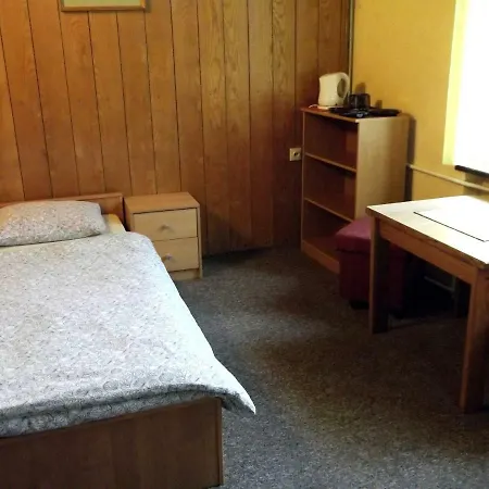 Kwatera prywatna DOM TURYSTÓW - tanie pokoje w centrum Karpacza, bezpłatny parking, cicha okolica *