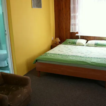 DOM TURYSTÓW - tanie pokoje w centrum Karpacza, bezpłatny parking, cicha okolica *